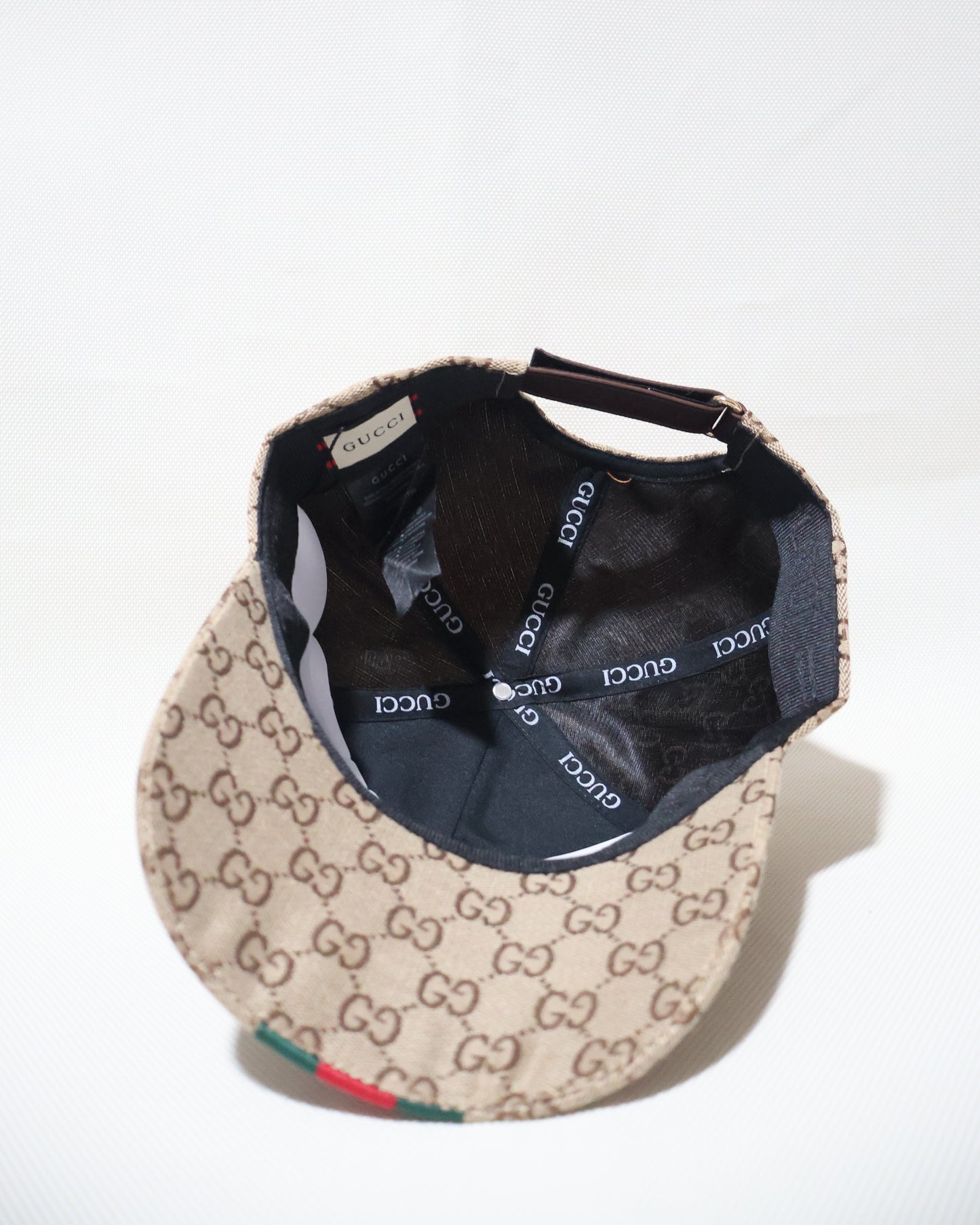 GUCCI STRAPBACK HAT