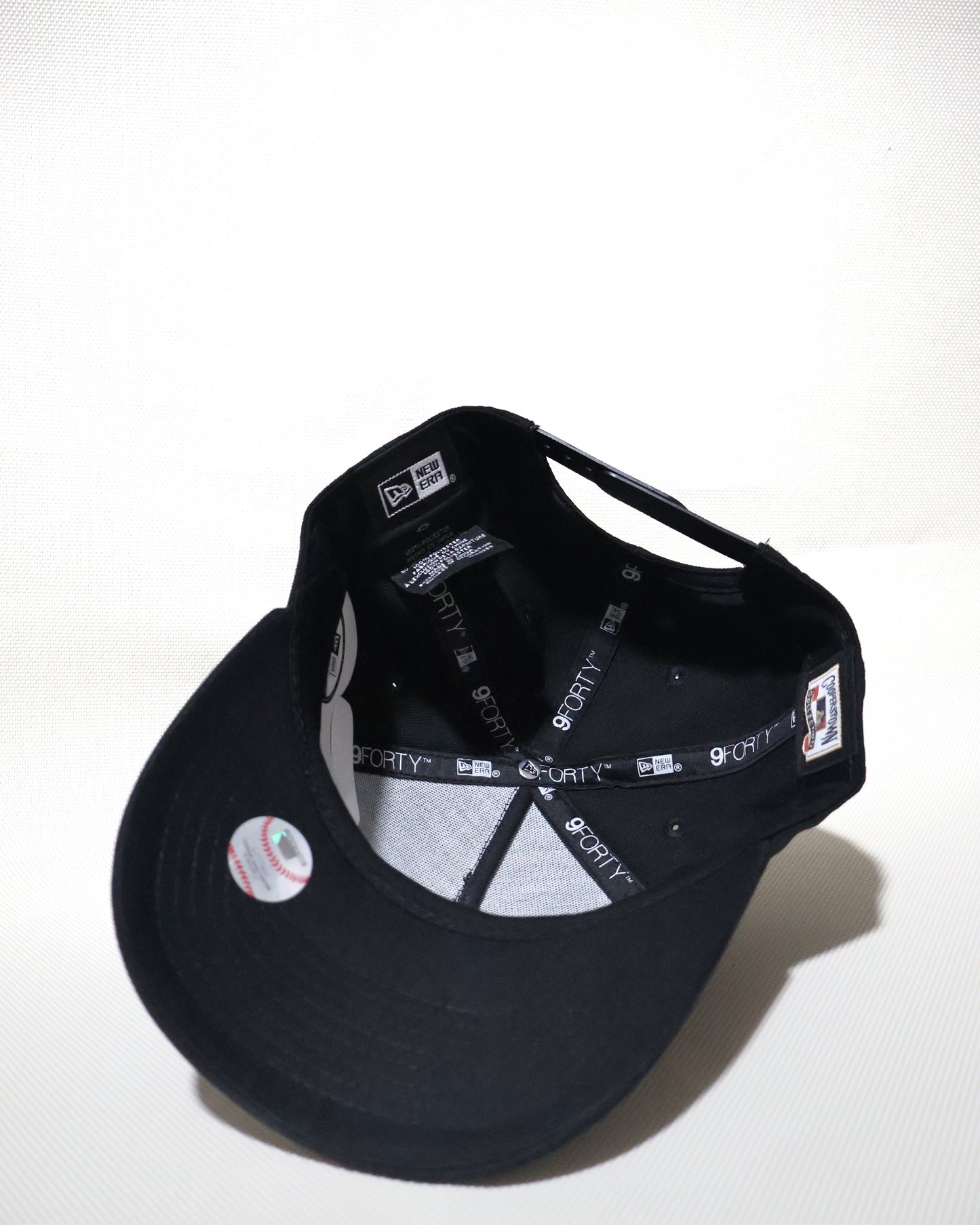 LA BLACK A FRAME HAT