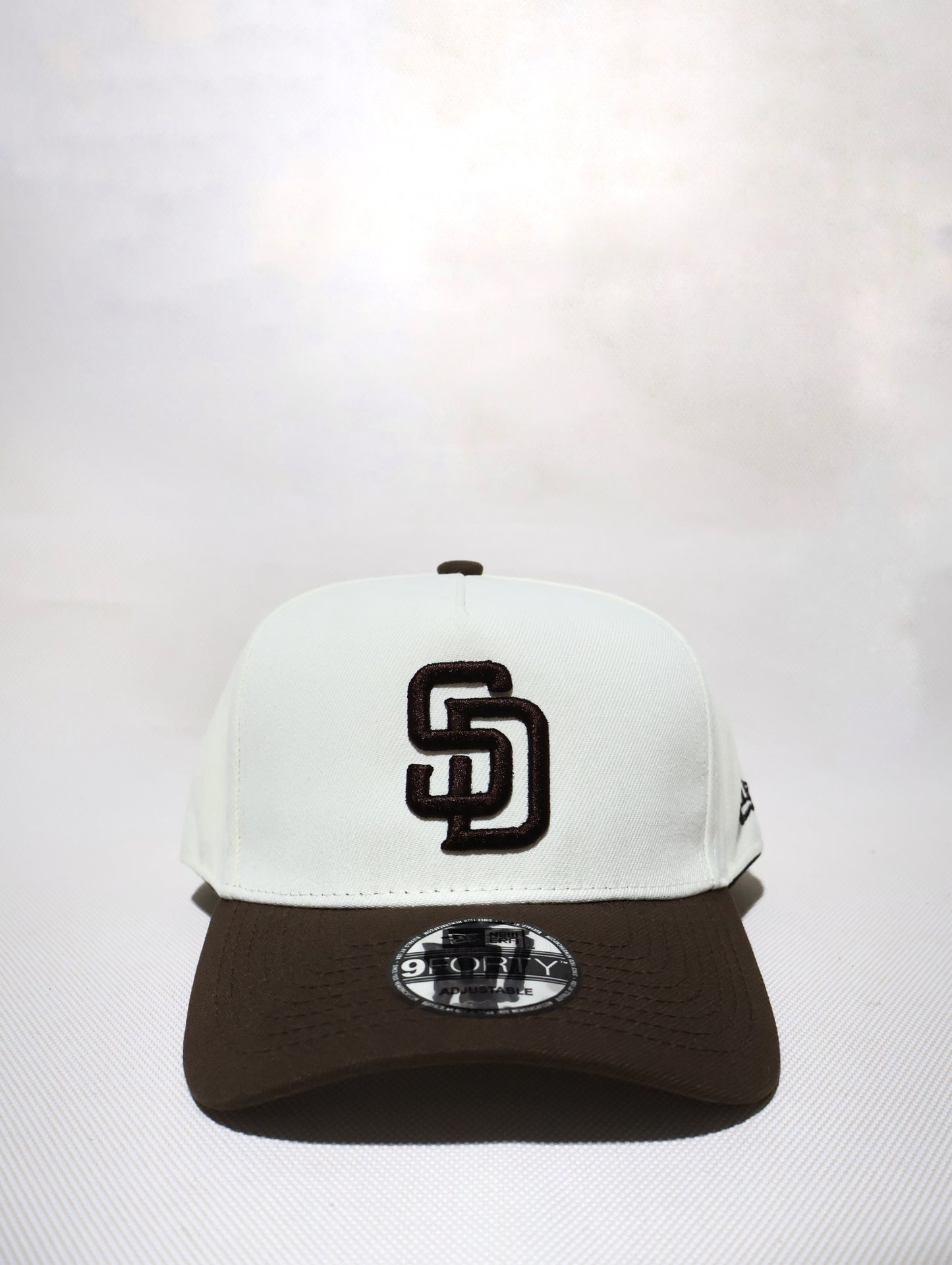 SD TWO TONE CREAM AND BROWN A FRAME