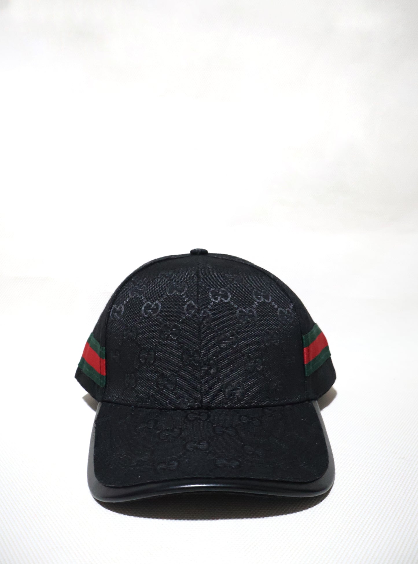 GUCCI STRAPBACK HAT