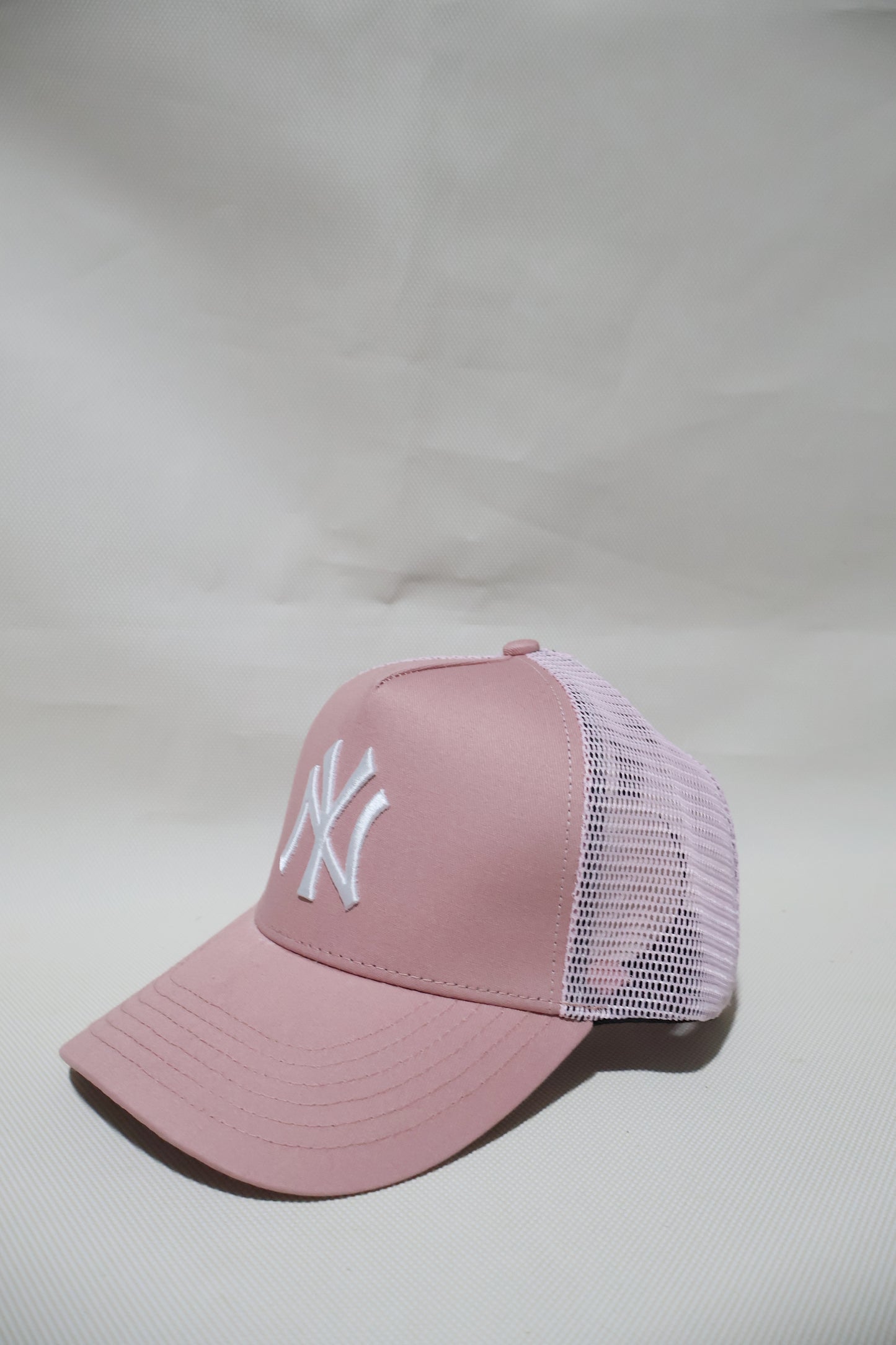 NY PINK TRUCKER HAT