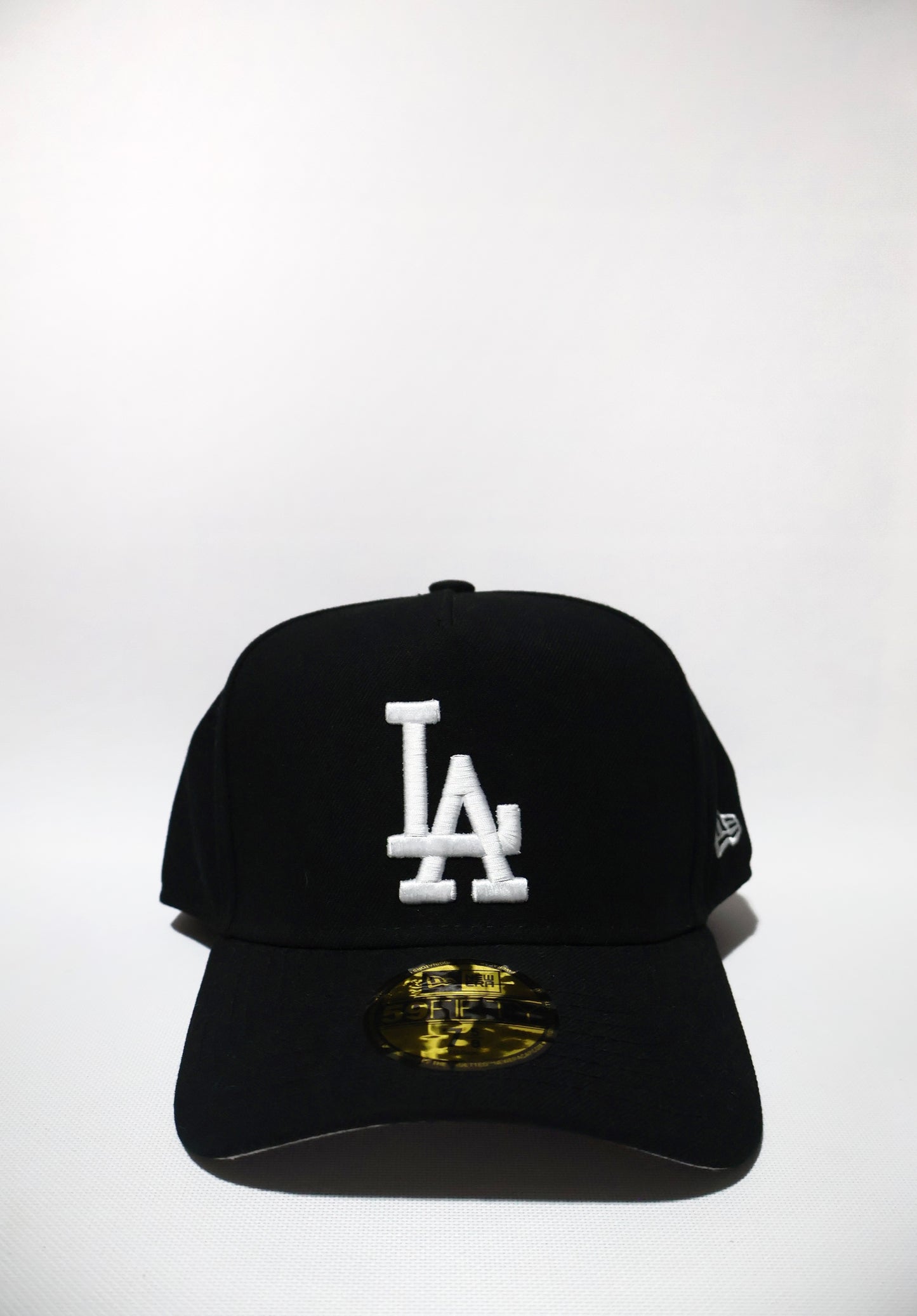 LA A-FRAME FITTED HAT