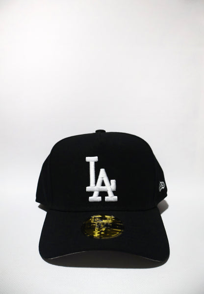 LA A-FRAME FITTED HAT