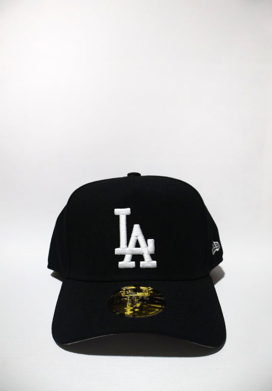 LA A-FRAME FITTED HAT